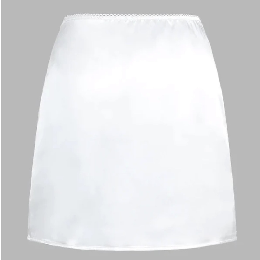 NWT lace trim satin skirt set by Commense in size XS - Picture 10 of 16
